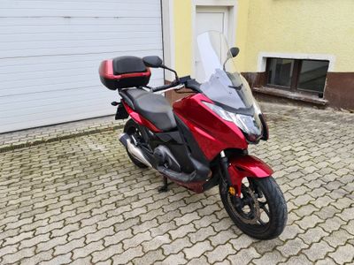 Honda Integra 750 AKCIJA DO KONCA MESECA
