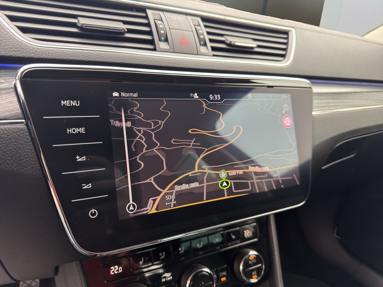 Zunanja slika - Škoda Superb - Combi 4x4 2,0 TDI DSG - 3