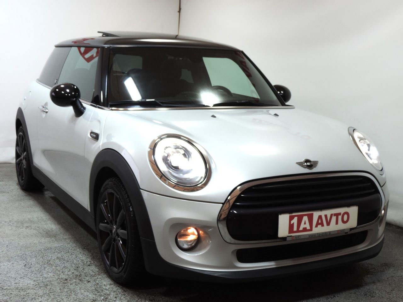 Zunanja slika - MINI Cooper - D 116 Avt. PANORAMA-LED-AVT. KLIMA-DELNO USNJE.. - 3