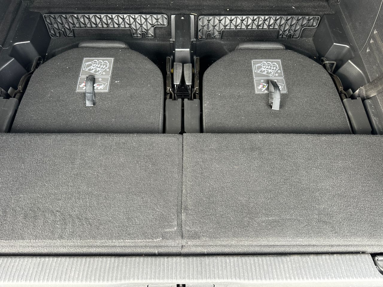 Notranja slika - Peugeot 5008 - Peugeot - 11