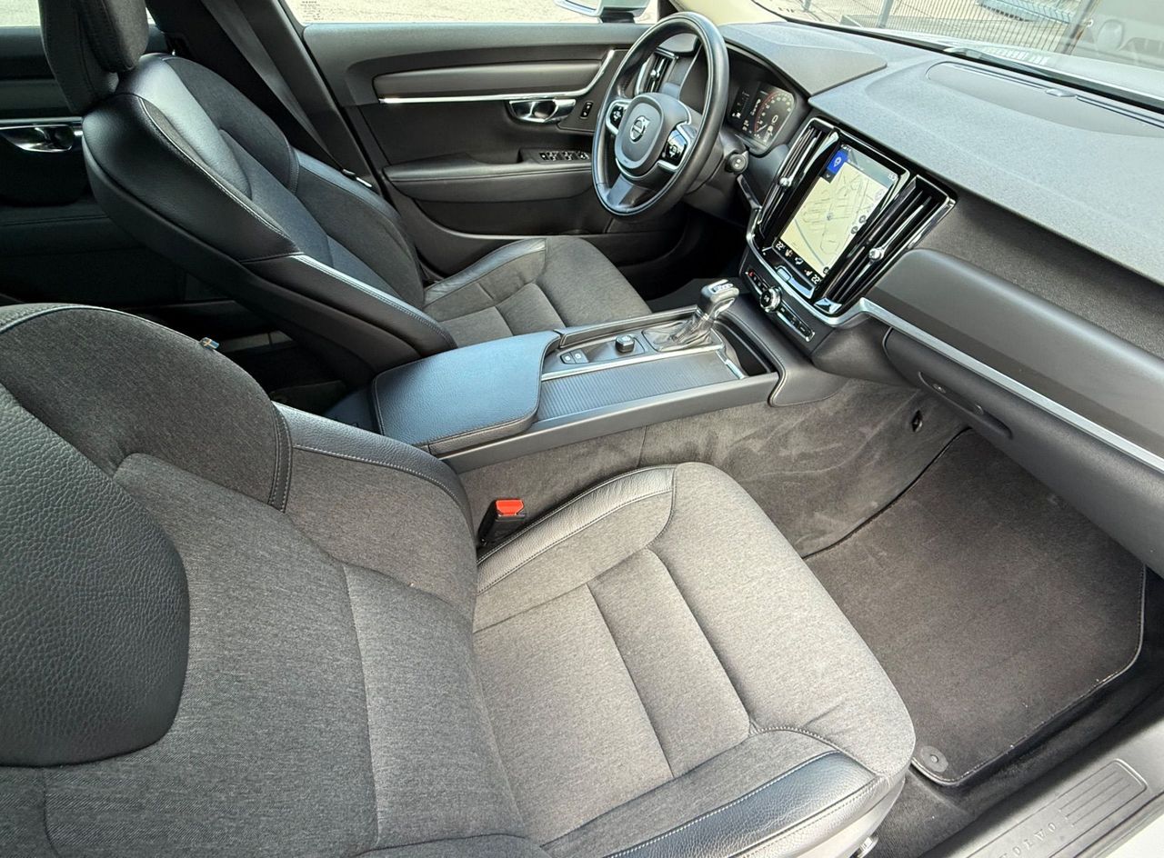 Zunanja slika - Volvo V90 - D3 A AWD Kinetic-Virtual-Full led-Velik servis... - 13