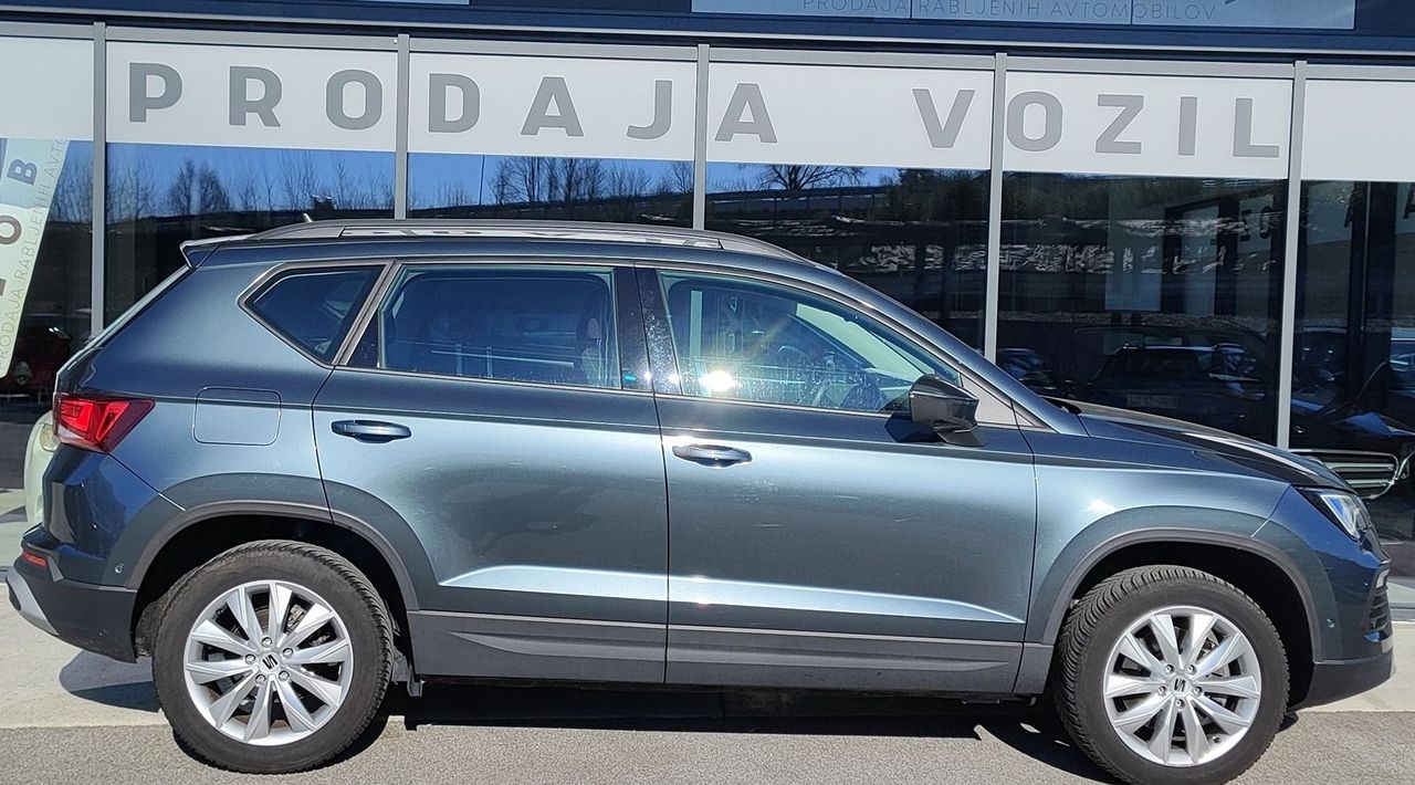 Zunanja slika - Seat Ateca - 2.0 TDI 110 KW STYLE DSG - 4