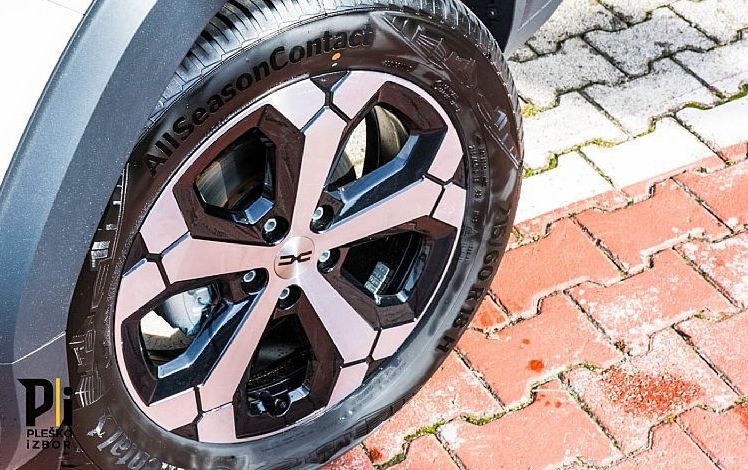 Zunanja slika - Dacia Duster - 1.2 TCe 130 Journey - 18