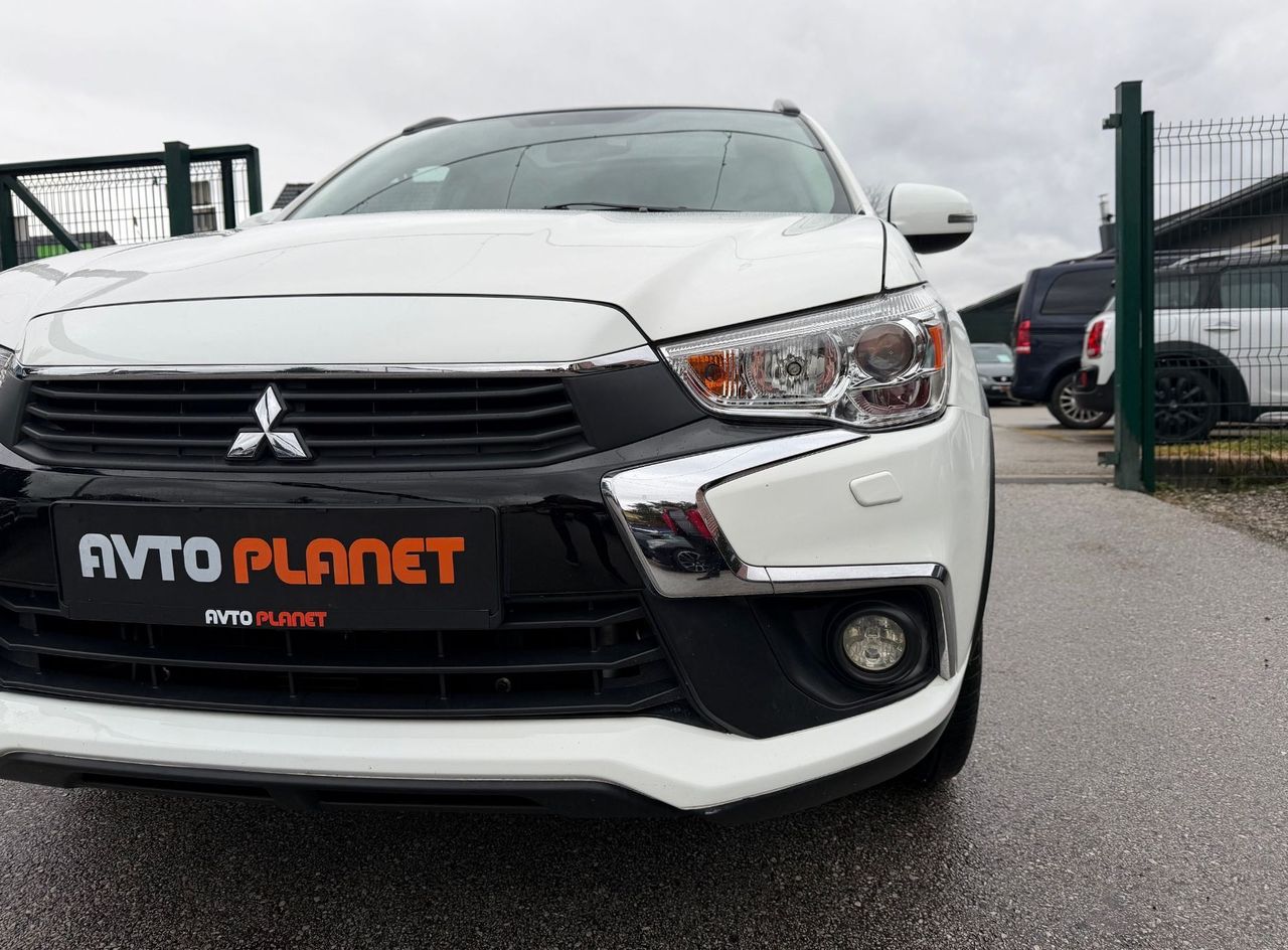 Zunanja slika - Mitsubishi ASX - 2.2 DI-D 4WD AUT. Intense+ XENON NAVI PANO KAMERA - 9