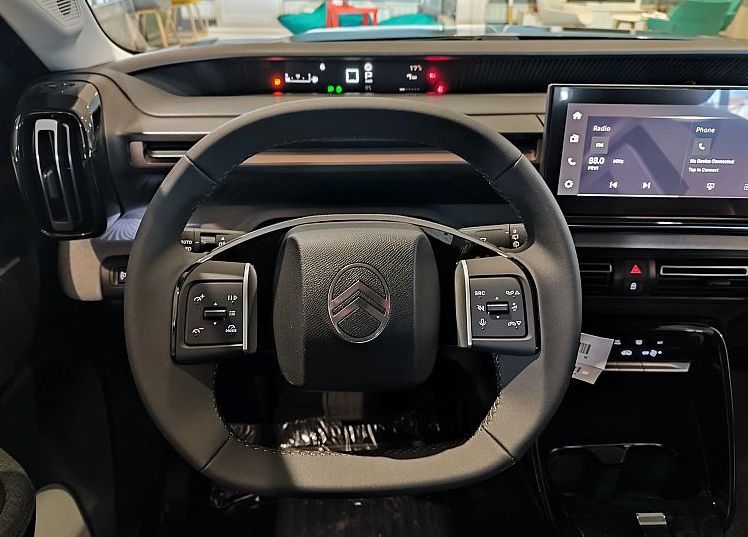 Zunanja slika - Citroën C3 Aircross - PLUS Hybrid145 ëDCS6 - 11