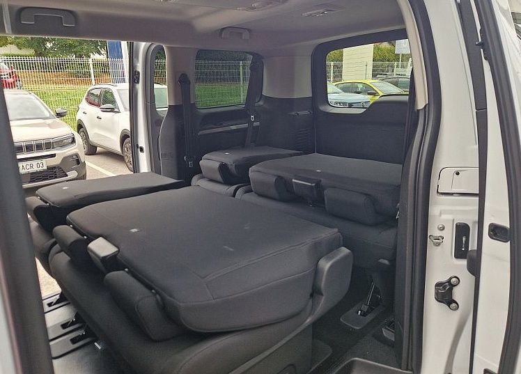 Zunanja slika - Peugeot Traveller - Business  L2 2.0 BlueHDi 180 EAT8 6.4 - 11