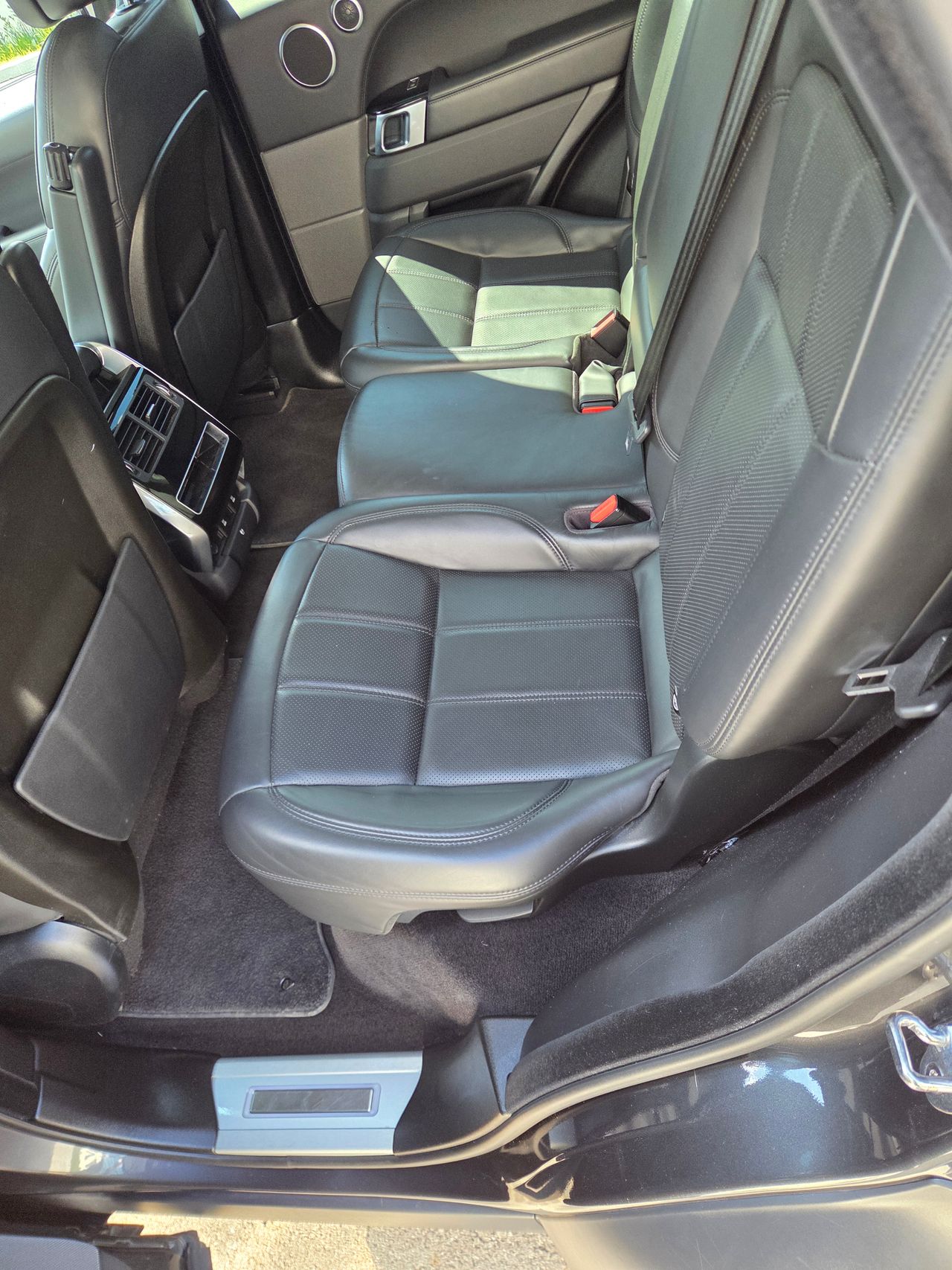 Notranja slika - Land Rover Range Rover - Sport 3,0 SDV6 HSE Dynamic Avt. - 10