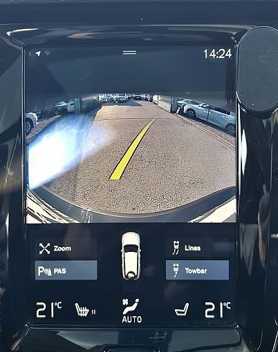 Zunanja slika - Volvo V90 - D4 Momentum 190ks °FULL LED °USNJE °PANORAMA - 10