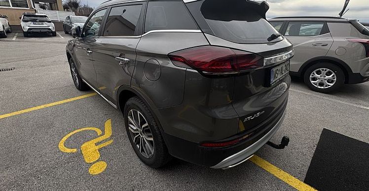 Zunanja slika - Geely Atlas Pro - 4x4  Flagship + KLJUKA + GUME - 6