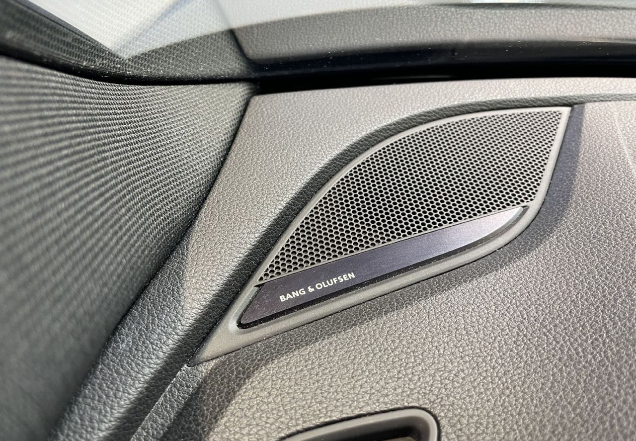 Zunanja slika - Audi A4 - Avant 45TDI-3XSLINE-QUATTRO-MATRIX-360KAM-RADAR-KEYLESS - 19