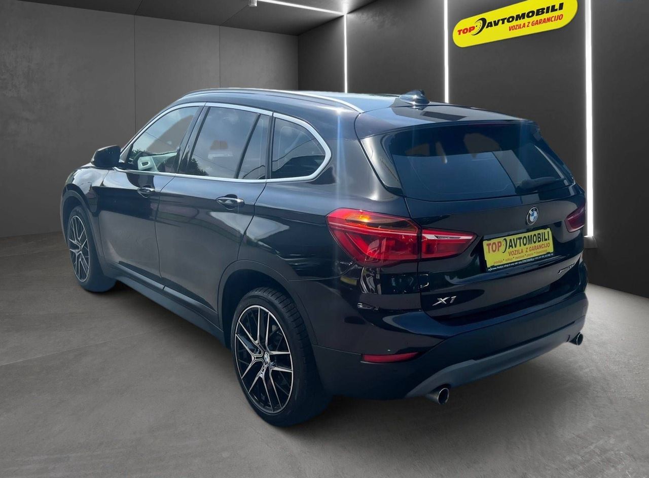 Zunanja slika - BMW X1 - serija : XDrive20d  NAVI PDC KAMERA RADAR LINE ASSIST T - 4