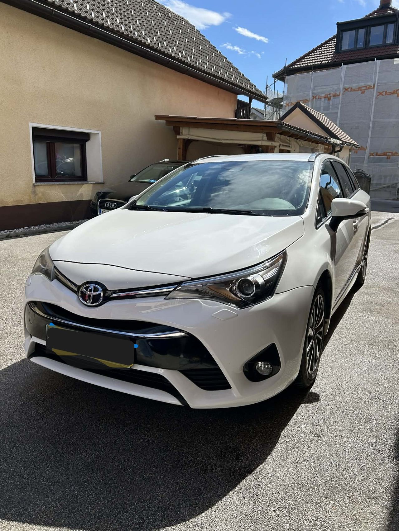 Zunanja slika - Toyota Avensis - Wagon 2,0 D-4D Sol - 1