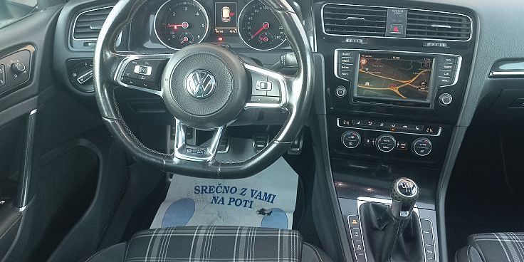 Zunanja slika - VW Golf - 2.0 GTD BMT - 8