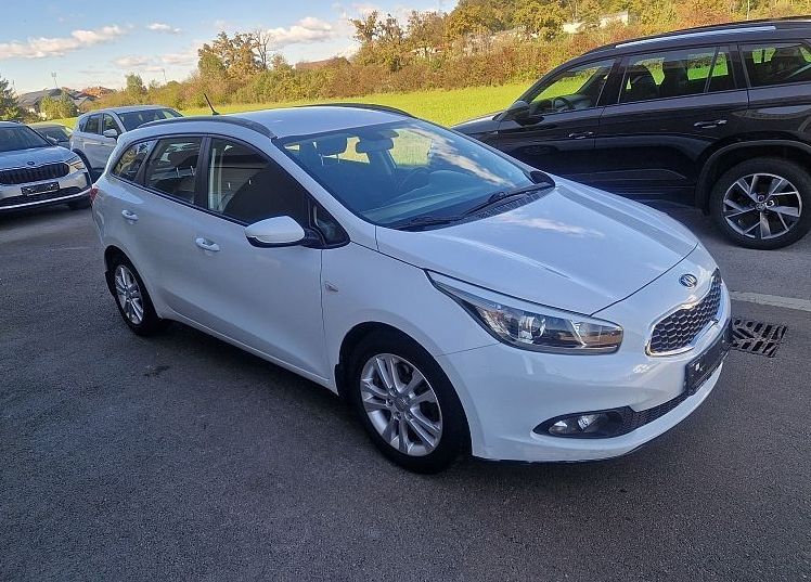 Zunanja slika - KIA Ceed - SW 1.4 CVVT 100 KM LX Urban - 3