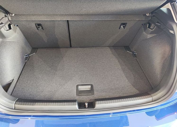 Zunanja slika - VW Polo - 1.0 TSI 4ALL 70  95 v prihodu - 12