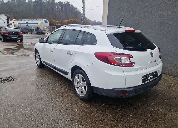 Zunanja slika - Renault Mégane - Megane Sw 1.9 dCi 130 eco2 Dynamiqu-Panorama.... - 4