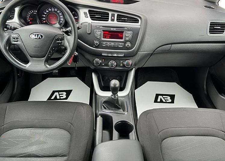 Zunanja slika - KIA Pro_Ceed - 1.4 CVVT+SLO+SAMO 97.888km+USB - 11