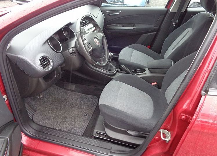 Zunanja slika - Fiat Bravo - 1.4 T-Jet 16v 120hp - GLEJ SLIKE - TOČA - 5