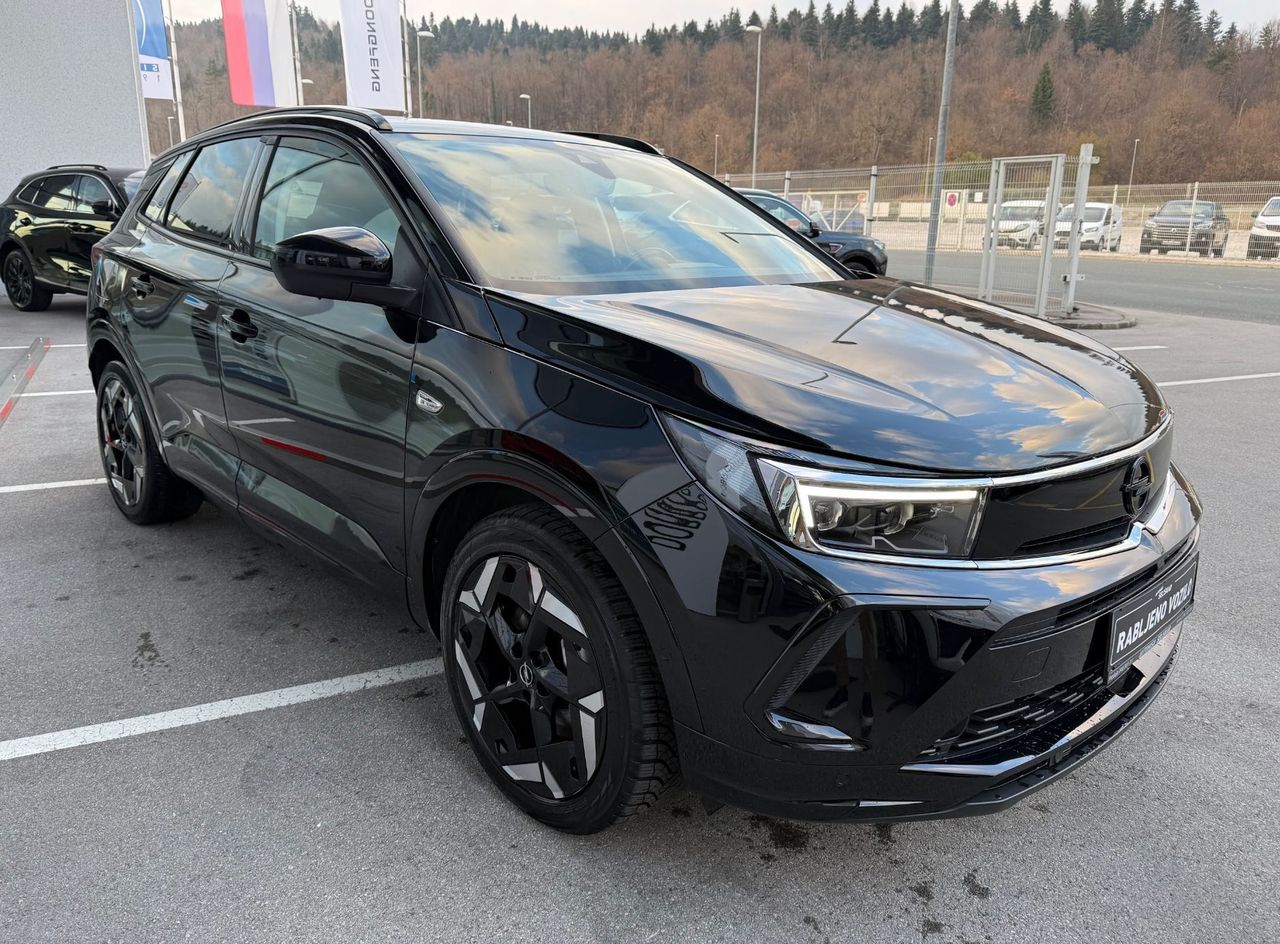 Zunanja slika - Opel Grandland - 1.6 PHEV GSE AUTO 4WD ULTIMATE - TOP OPREMA - 3