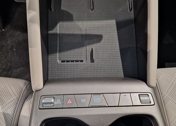 Zunanja slika - BYD ATTO 2 - DM-i BOOST PHEV 156kW baterija18kWh- doseg 1000 km - 12