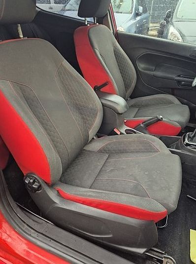 Zunanja slika - Ford Fiesta - 1.0 + 92 kW + ST Line + BREZ POLOGA - 8