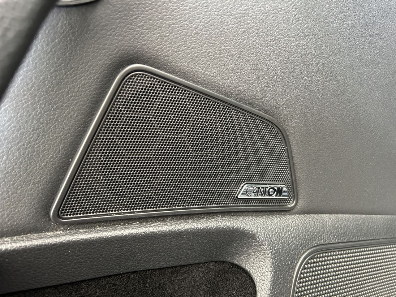 Zunanja slika - Škoda Superb - Combi 4x4 2,0 TDI DSG - 18