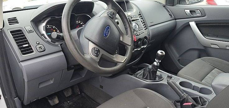 Zunanja slika - Ford Ranger - XXL 2.2 TDCI 110 4+4 ZELO LEP KAMERA - 5