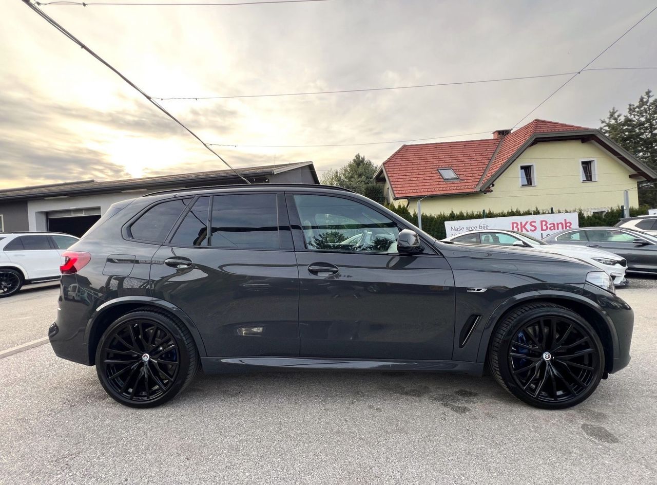 Zunanja slika - BMW X5 - serija : xDrive45e M SPORT LASER ACC PANO HEADuP ALU22 - 6