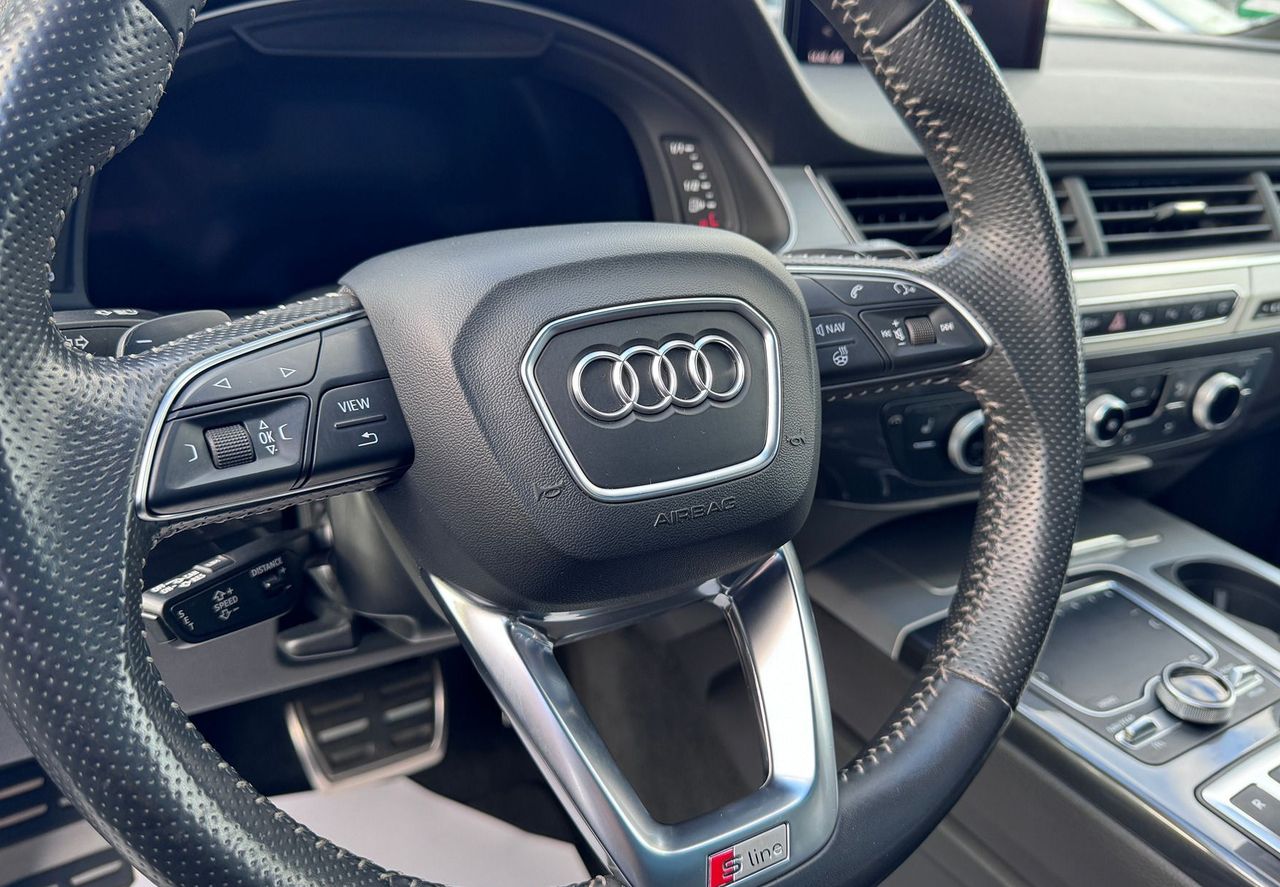 Zunanja slika - Audi Q7 - 3.0TDI Q Blackline Sline Panorama 360 MatLED ACC - 9