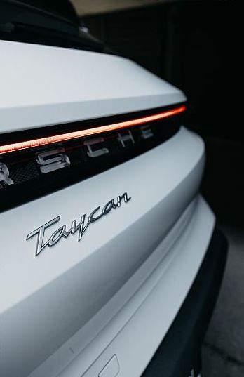 Zunanja slika - Porsche Taycan Sport Turismo - 21 COL Pano Zračno vzmetenje BOSE Radar - 10