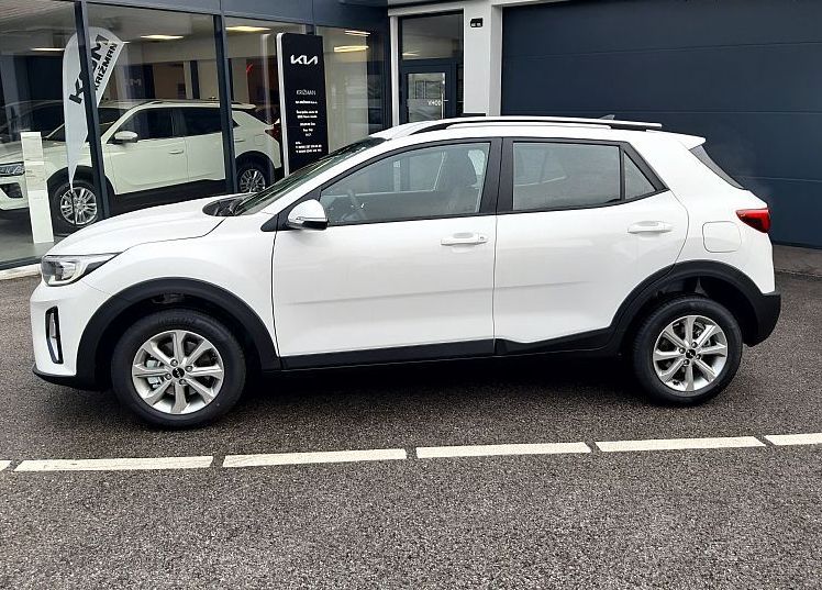 Zunanja slika - KIA Stonic - 1.2 DPI  Urban+ M T +  posebna ponudba - 4