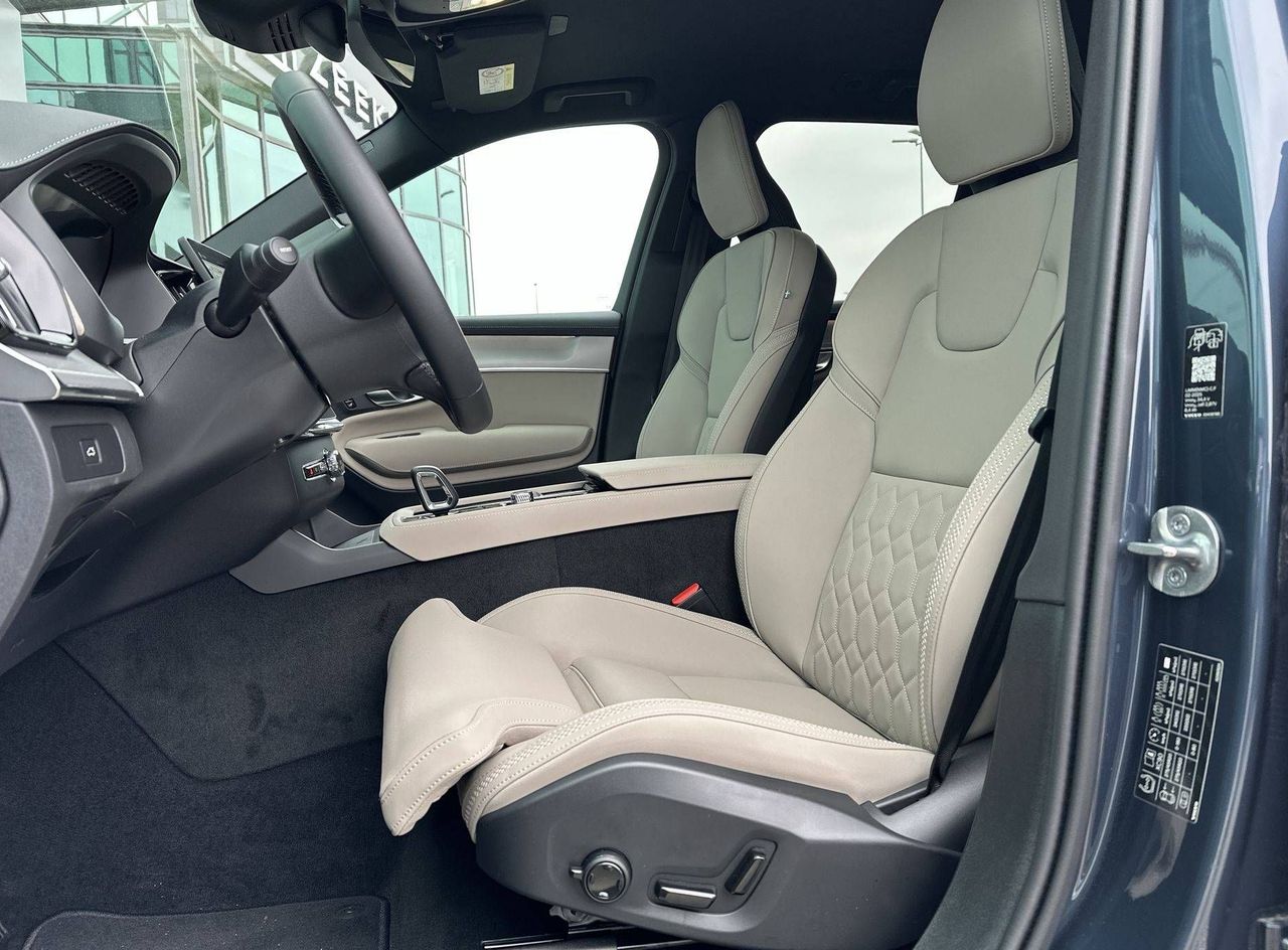 Zunanja slika - Volvo XC90 - B5 P Core Bright 7s AT AWD 3 leta gar. + 3 serv. - 10