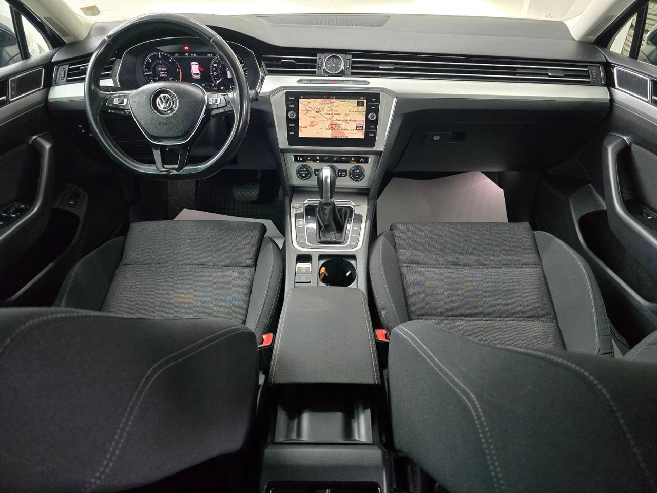 Zunanja slika - VW Passat - Variant 2,0 TDI BMT Connect DSG - 5