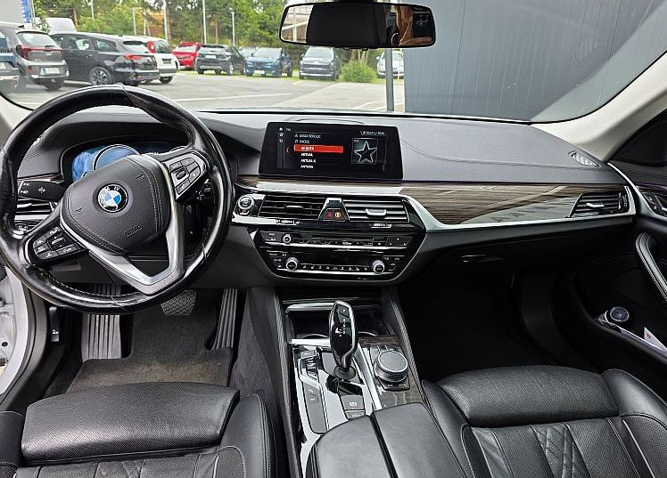 Zunanja slika - BMW Serija 5 - Touring: 530d xDrive  AT  LUXURY LINE-PANORAMA - 7