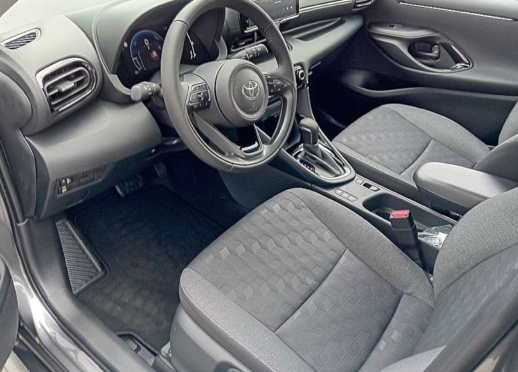 Zunanja slika - Toyota Yaris - 1.5 VVT-i hibrid Sol ASSIST 85kW - 6