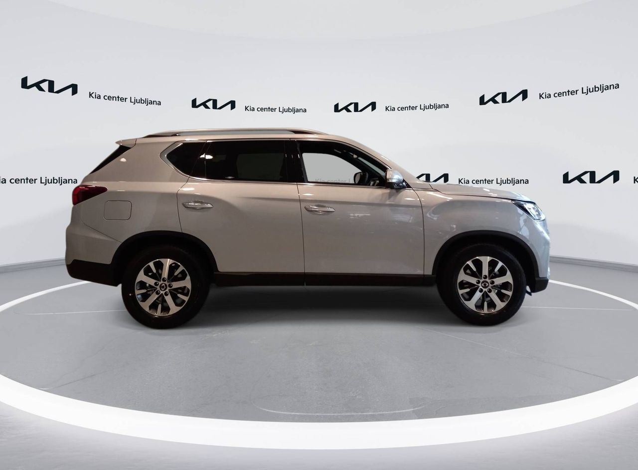 Zunanja slika - SsangYong Rexton - 2.2 XDi Limited+ 4WD AT - 4