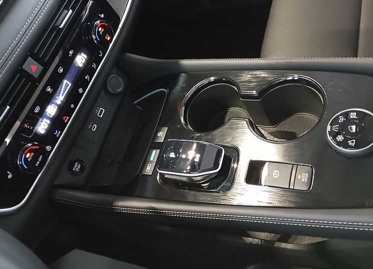 Zunanja slika - Nissan X-Trail - 1.5 HEV E-4ORCE 4wd 213hp TEKNA - 11