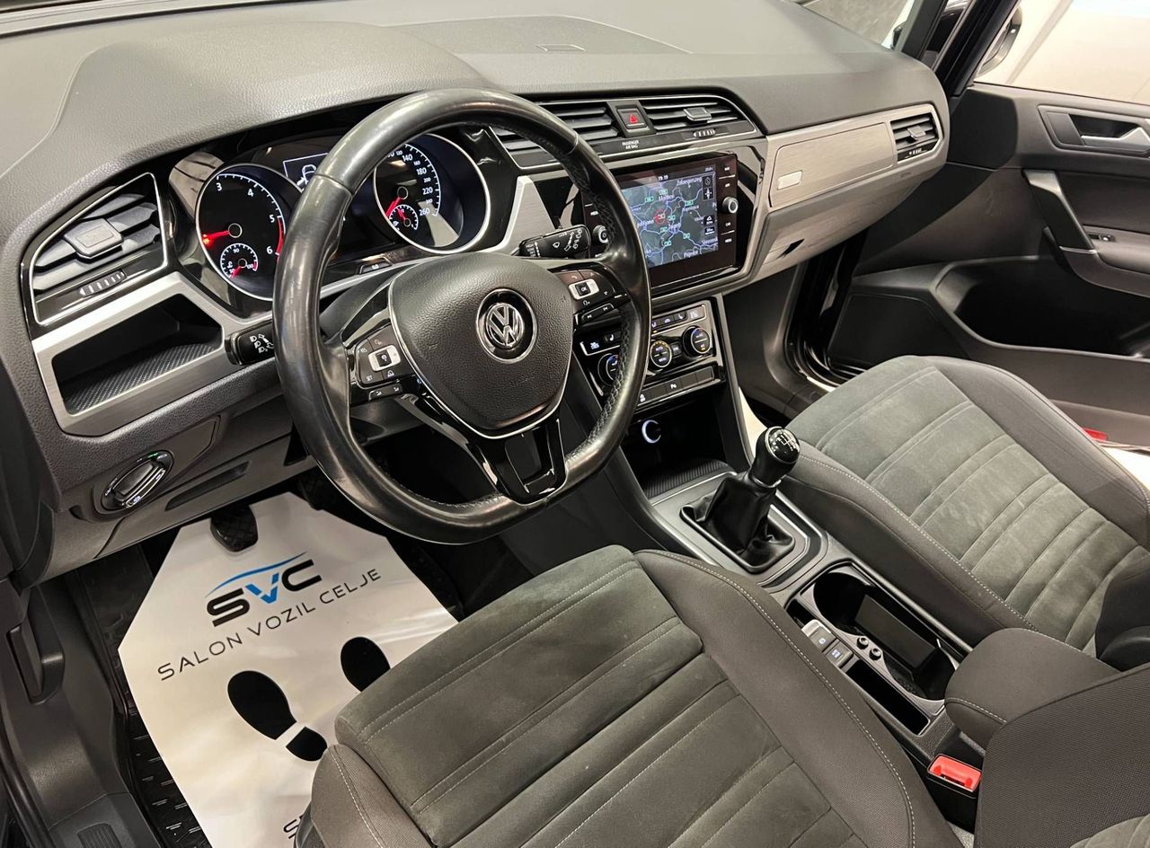 Zunanja slika - VW Touran - 2.0TDI-150KM-HIGHLINE-NAVI-ACC-2X-PDC-PRIKLOP-18C - 7