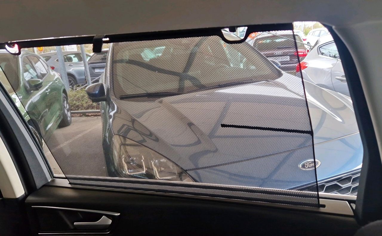 Zunanja slika - Ford S-MAX - 2.0 EcoBlue Titanium Aut.8-NAVI-DAB-KEYLESS-KAMERA - 9