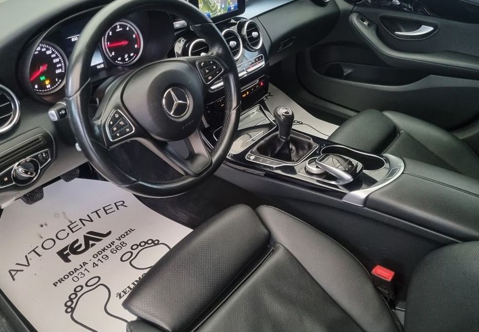 Zunanja slika - Mercedes-Benz C-Razred - C 200 CDI-AVNTGARDE SPORT-USNJE-NAVI-TEMPOMAT-... - 12