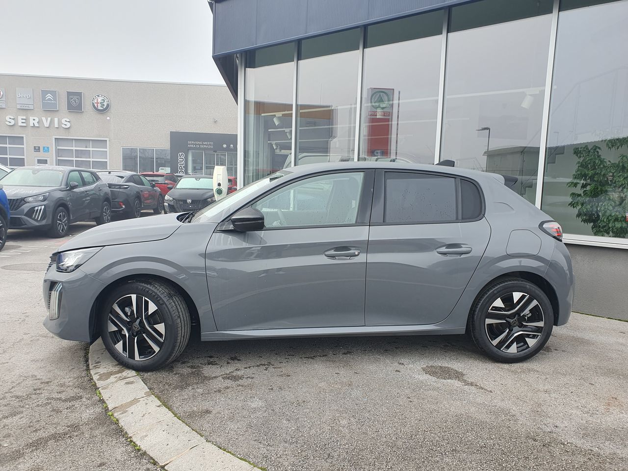 Zunanja slika - Peugeot 208 - Allure1.2 Turbo 100 - NA ZALOGI - 4