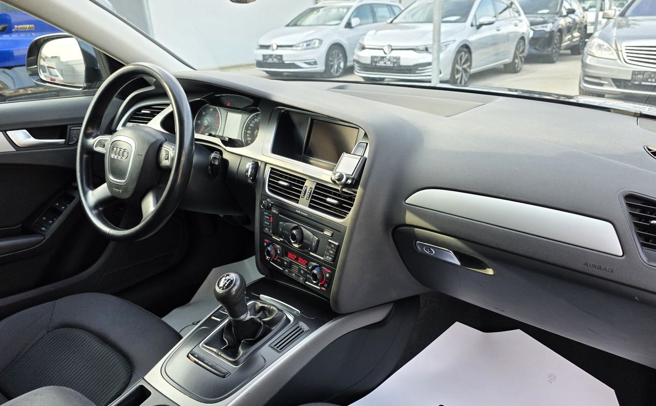 Zunanja slika - Audi A4 - 2,0 TDI - 9