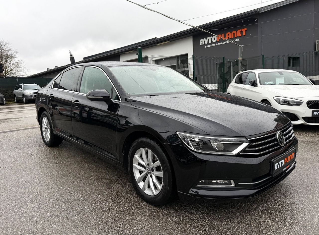 Zunanja slika - VW Passat - 1.6 TDI AUT. Comfortline ACC NAVI KAMERA ALU 16 - 7