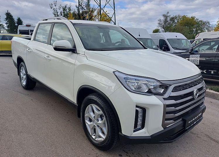 Zunanja slika - SsangYong Musso - 2.2 XDi ULTIMATE 4x4 A T VEČ BARV - 3