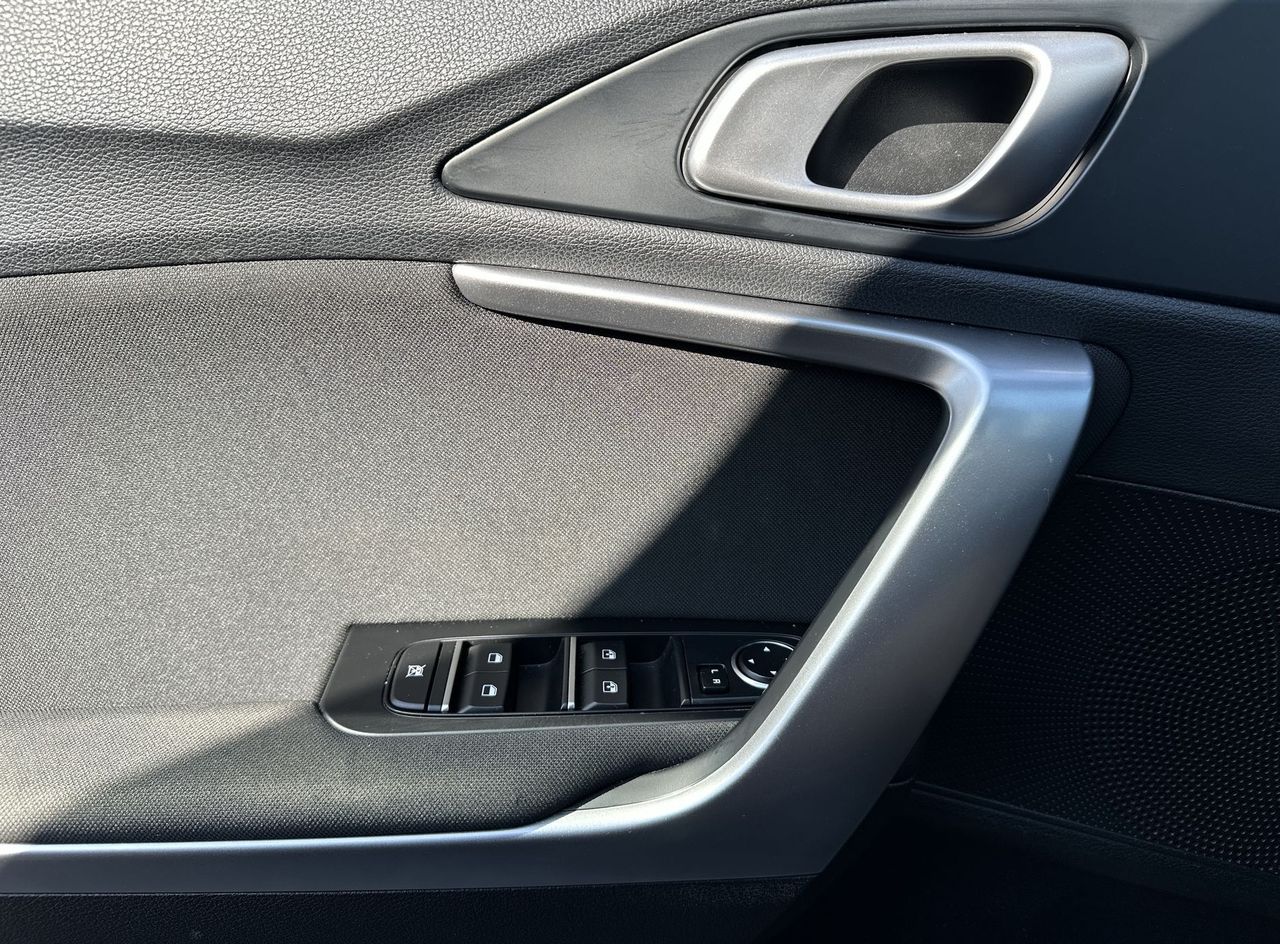 Zunanja slika - KIA Ceed - 1.5 T-GDi EX Champion ISG. MT - 14