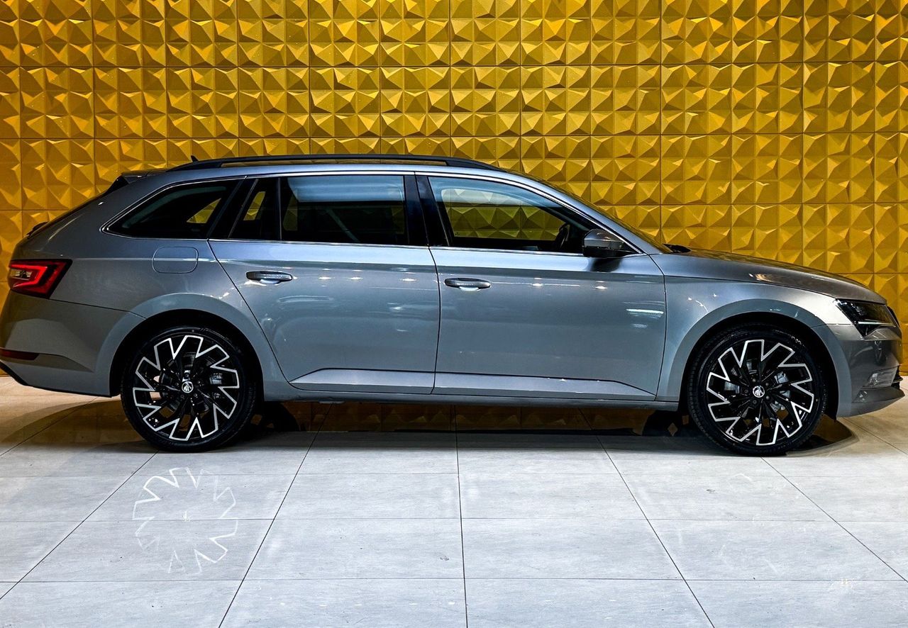 Zunanja slika - Škoda Superb - 2.0 TDI 4X4-MEMORY-GRETJE-Bi XENON - 12