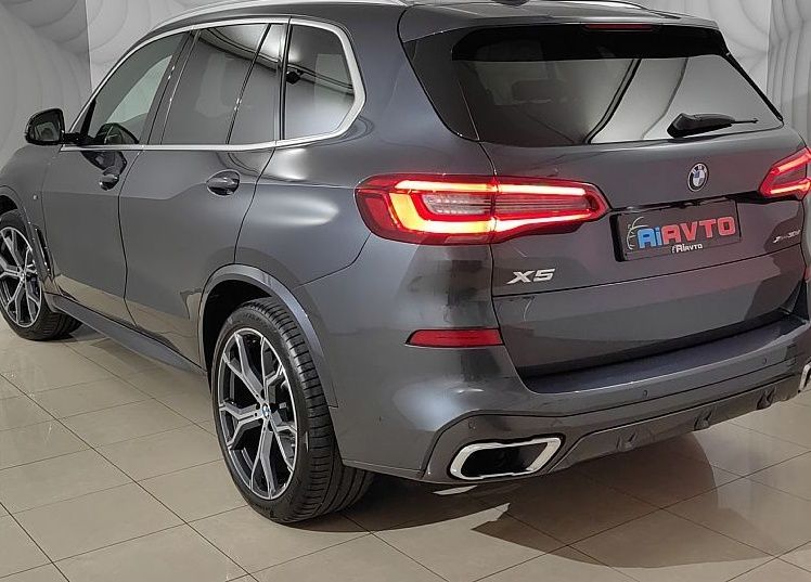 Zunanja slika - BMW X5 - serija : 30d-XD-M-PAKET-PANOR-360-KAMER-HARMAN-LED-ACC-21C- - 3