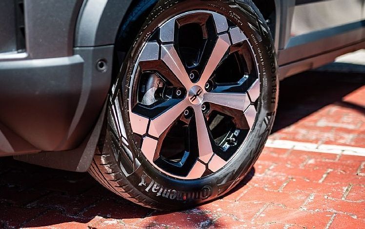 Zunanja slika - Dacia Duster - 1.2 TCe 130 JOURNEY 4x4 - 7