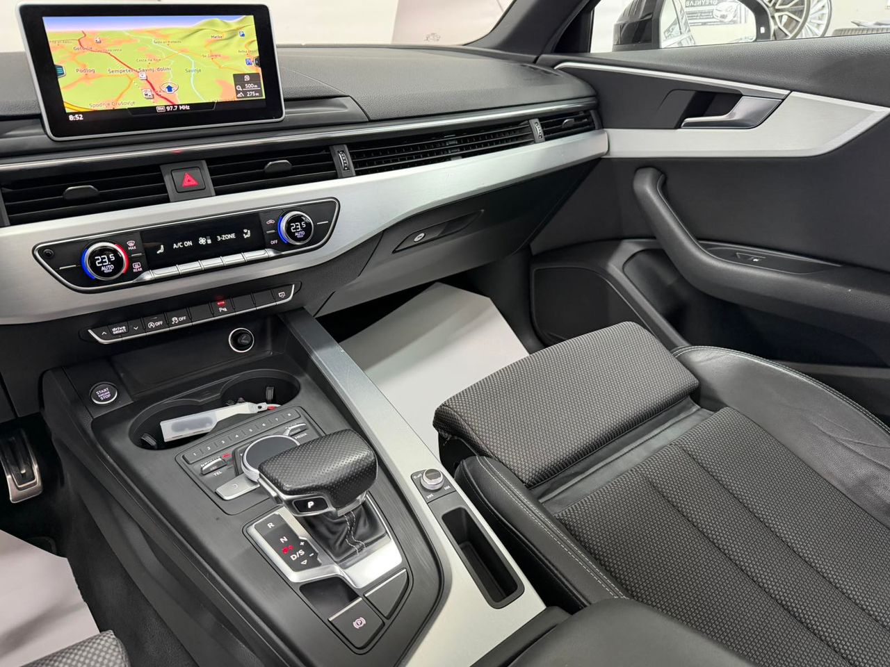 Zunanja slika - Audi A4 - Avant 2,0 TDI Sport - 8