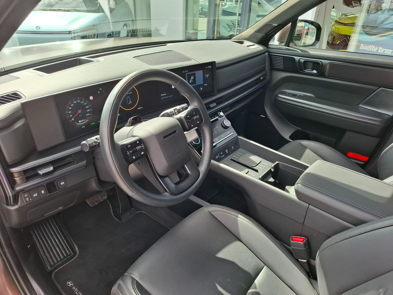 Zunanja slika - Hyundai Santa Fe - 1.6 HEV 4WD - AVTOMATIK - SAMO 14.859KM - TOP CENA - 8